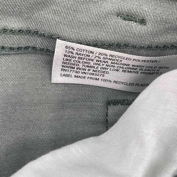 Cat & Jack Girls Green Camo Jeggings Size 5, Mid-Rise Ultimate Stretch - Picture 12 of 13